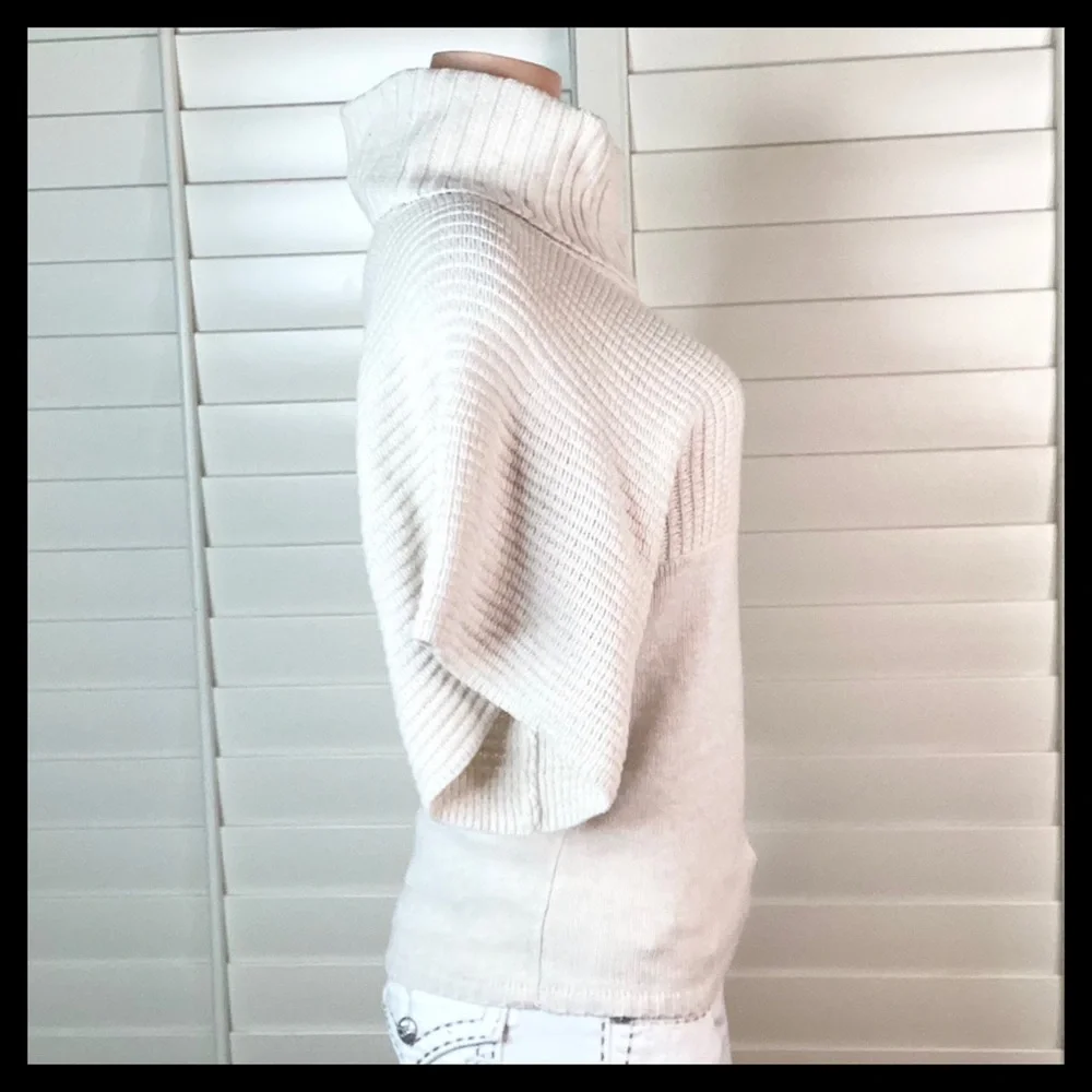 BCBG Paris Turtle Neck Sweater Heather Oatmeal - Picture 2 of 8